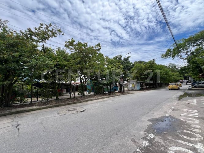 Lote en venta en Bosque Alto, Villavicencio, 1267 m² · foto 6 de 15