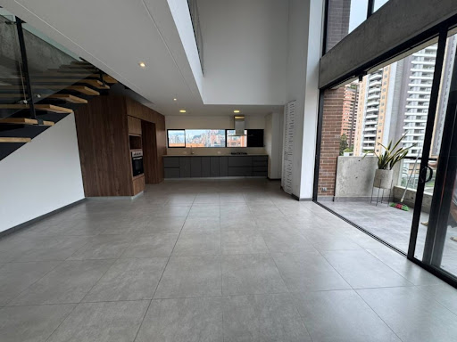 Apartamento en arriendo en La Florida, Medellín · foto 2 de 24