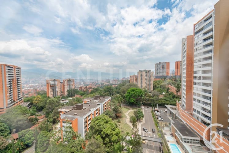 Apartamento de 3 alcobas en venta en Cumbres, Envigado, 182 m² · foto 20 de 23