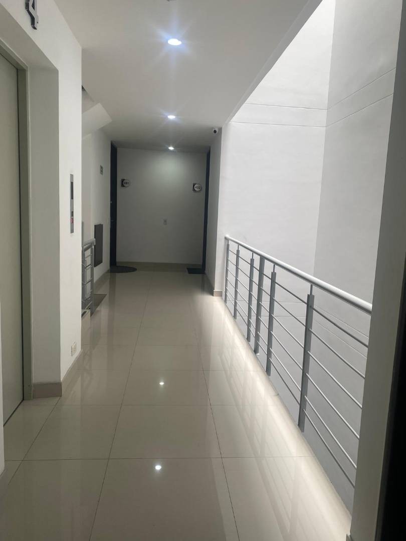 Apartamento en venta en Santa Barbara Occidental, Bogotá · foto 14 de 20