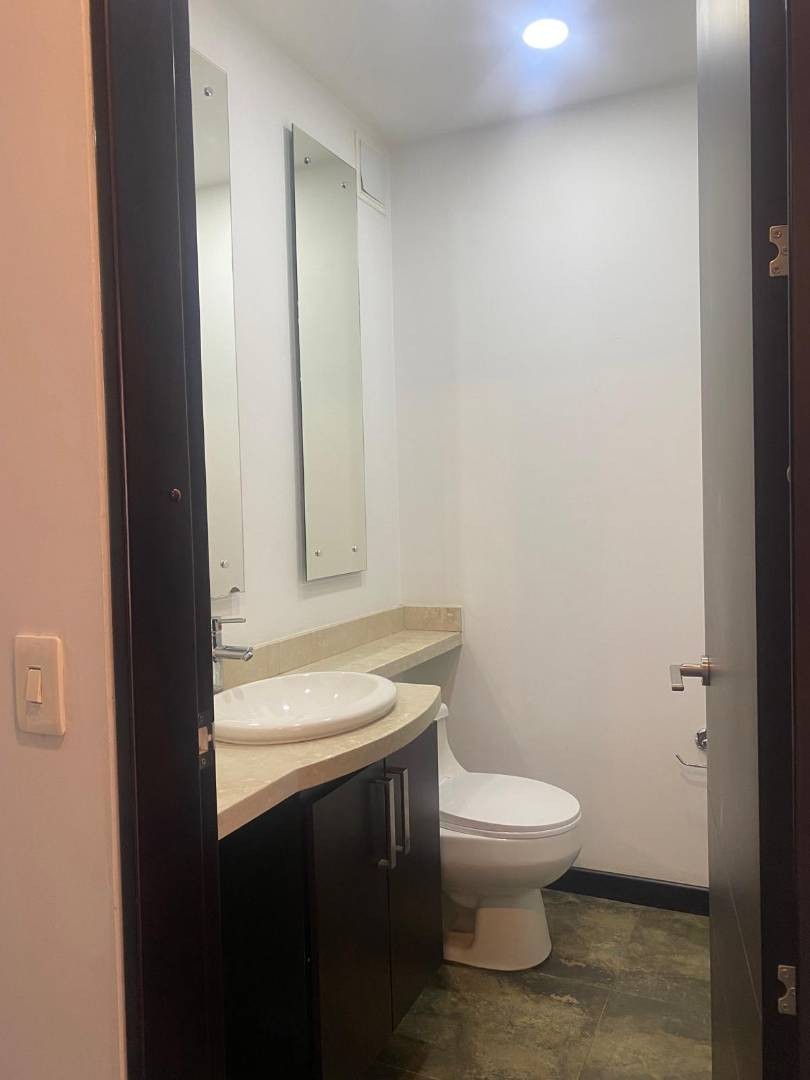Apartamento en venta en Santa Barbara Occidental, Bogotá · foto 20 de 20