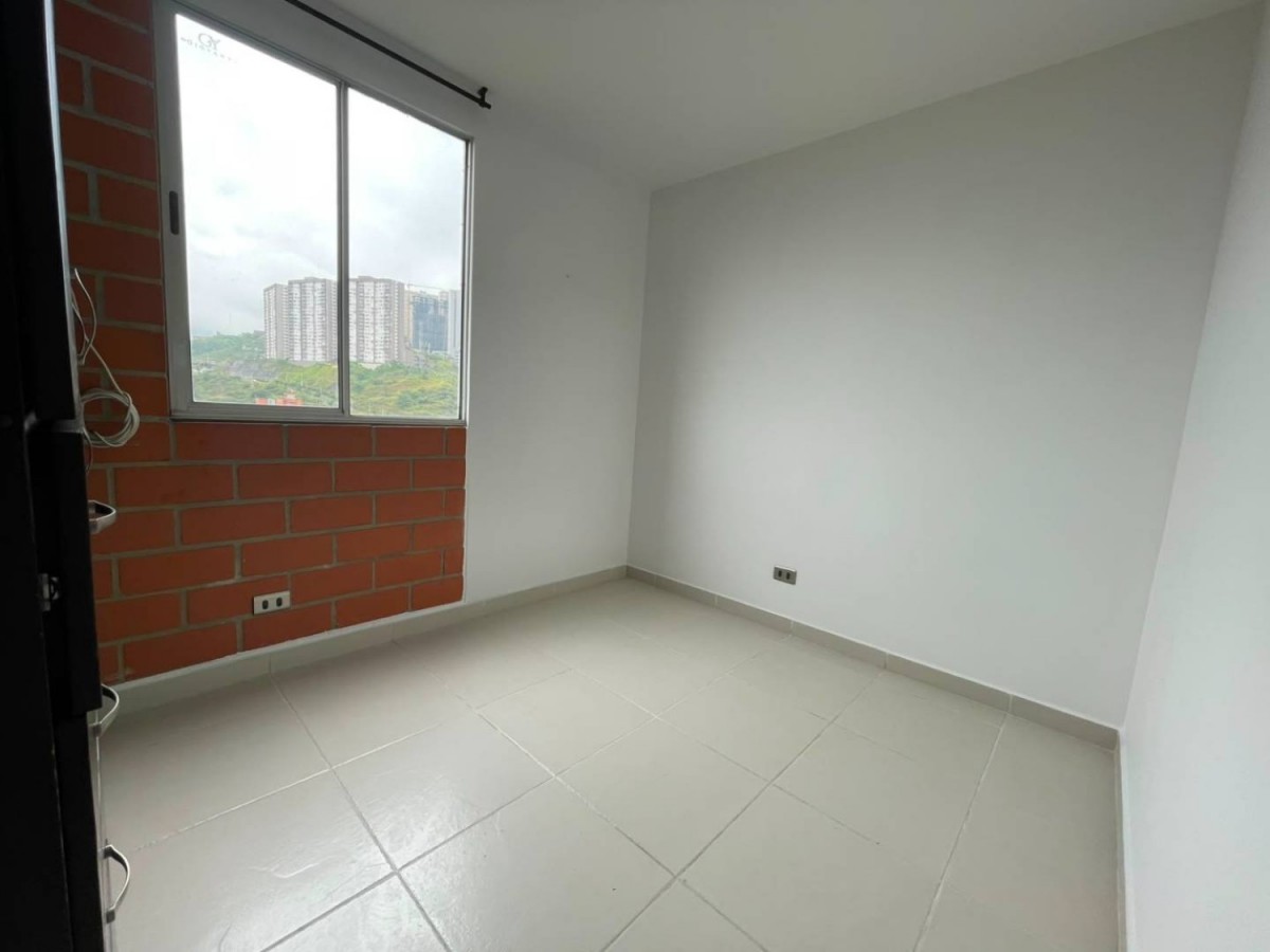 Apartamento en arriendo en Calasanz, Medellín · foto 7 de 12