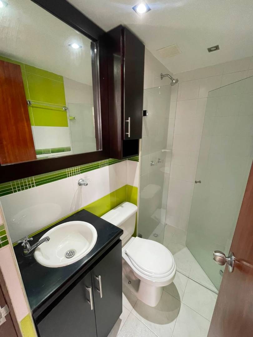Apartamento en arriendo en Calasanz, Medellín · foto 8 de 12