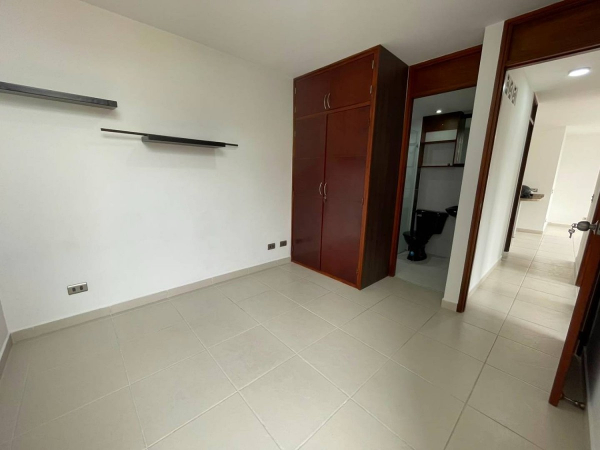 Apartamento en arriendo en Calasanz, Medellín · foto 11 de 12