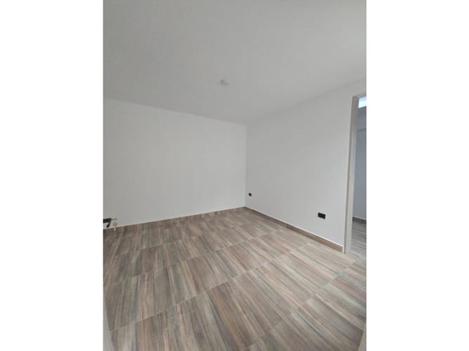 Casa de 3 alcobas en venta en Alamos, Armenia, 132 m² · foto 5 de 13