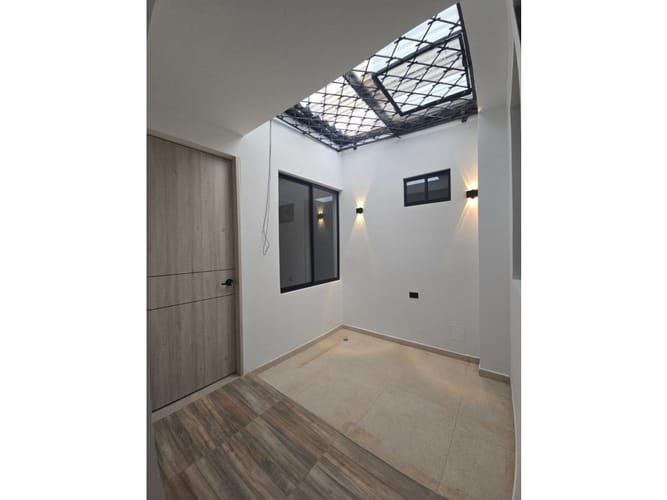 Casa de 3 alcobas en venta en Alamos, Armenia, 132 m² · foto 7 de 13