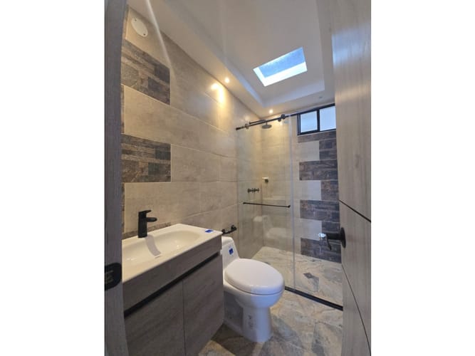 Casa de 3 alcobas en venta en Alamos, Armenia, 132 m² · foto 8 de 13