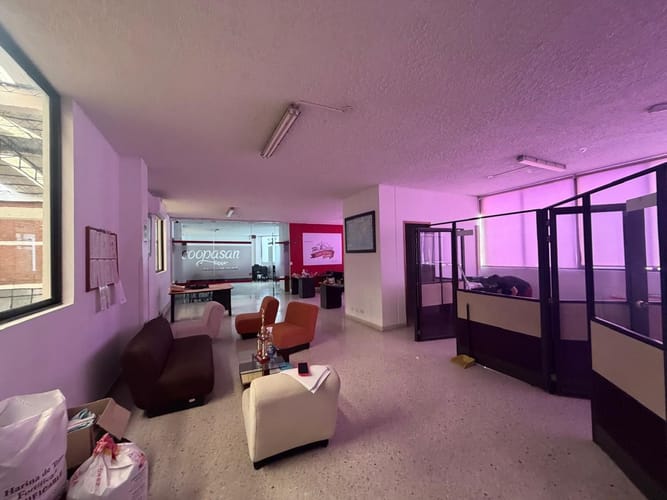 Oficina en arriendo en Nuevo Sotomayor, Bucaramanga, 550 m² · foto 11 de 12