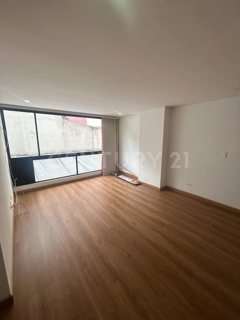 Apartamento en venta en La Soledad, Bogotá · foto 5 de 18