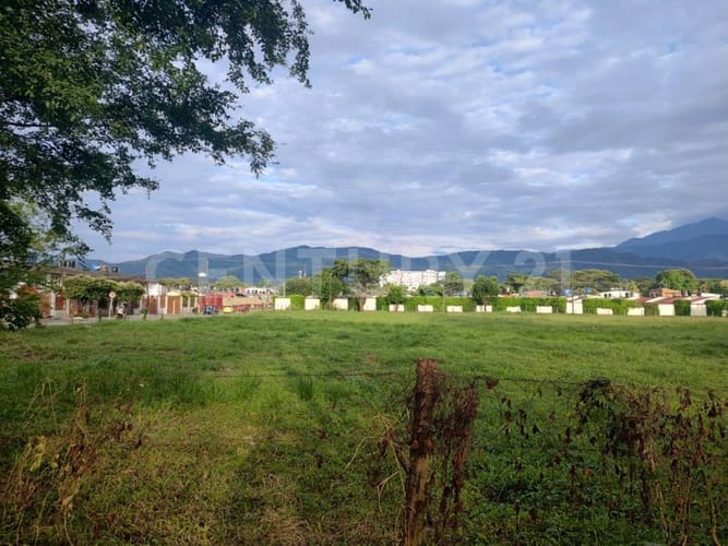Lote en venta en Malvinas, Villavicencio, 17441 m² · foto 2 de 15