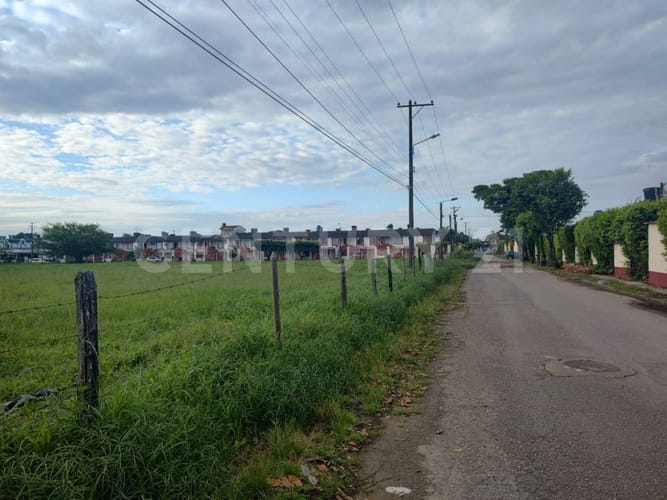 Lote en venta en Malvinas, Villavicencio, 17441 m² · foto 3 de 15