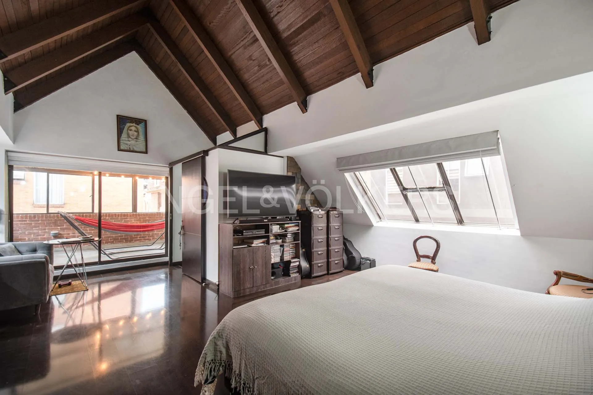 Casa en venta en Chicó Navarra, Bogotá · foto 9 de 15