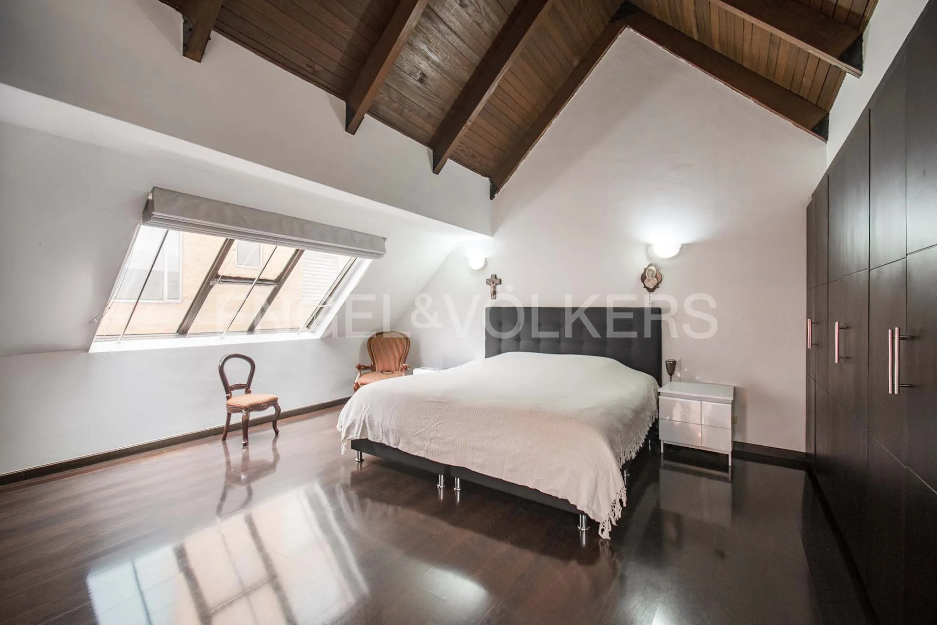 Casa en venta en Chicó Navarra, Bogotá · foto 8 de 15