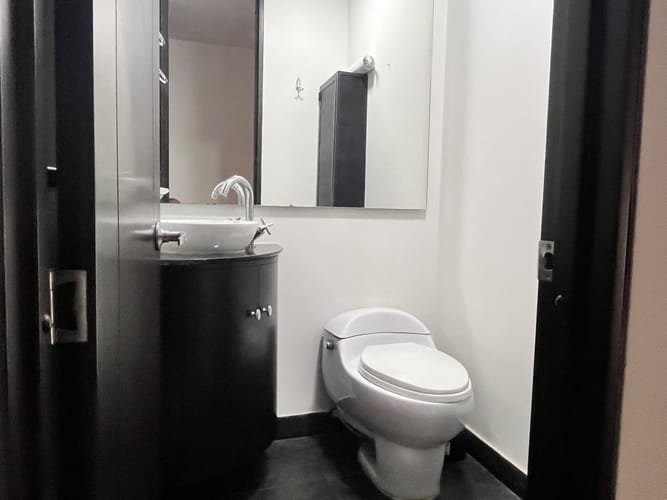Apartaestudio en venta en Santa Bibiana, Bogotá, 48 m² · foto 3 de 22