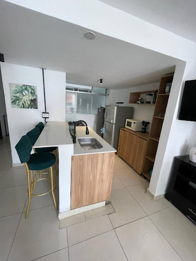 Apartamento en arriendo en Laureles, Medellín · foto 4 de 24