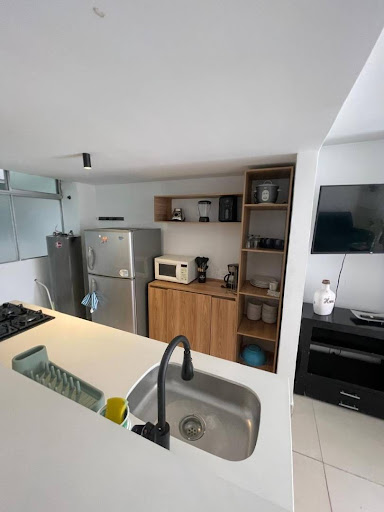 Apartamento en arriendo en Laureles, Medellín · foto 5 de 24