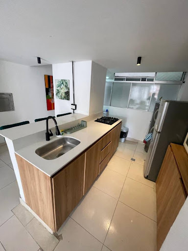 Apartamento en arriendo en Laureles, Medellín · foto 6 de 24