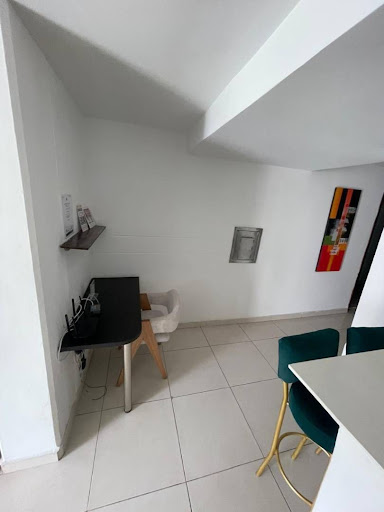 Apartamento en arriendo en Laureles, Medellín · foto 8 de 24