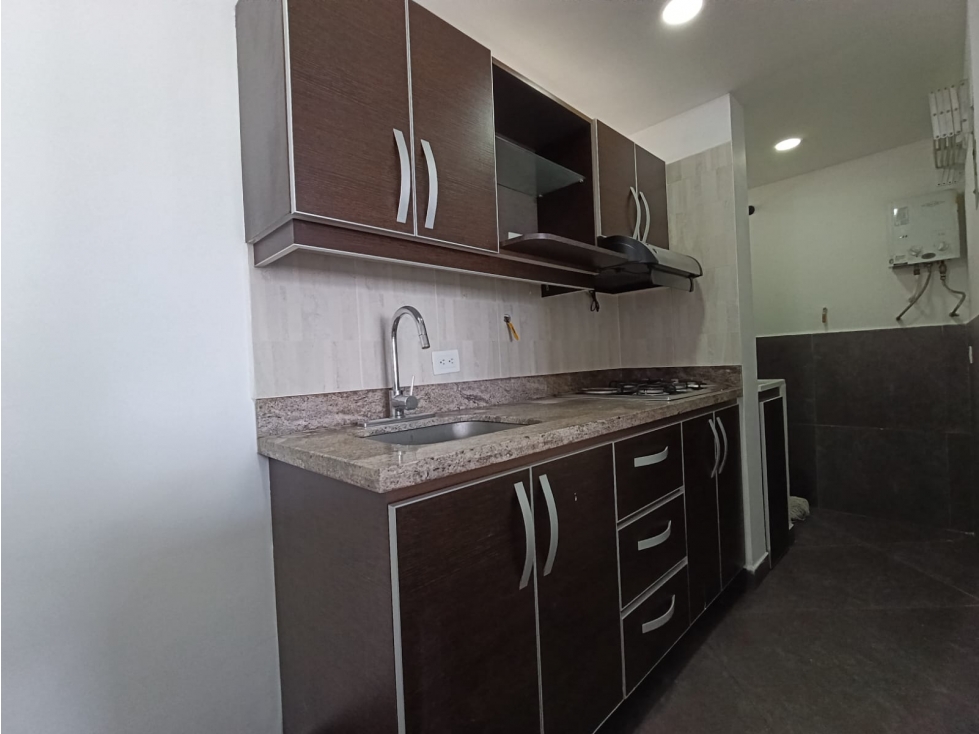 Apartamento en venta en Loma Del Indio, Medellín · foto 5 de 11