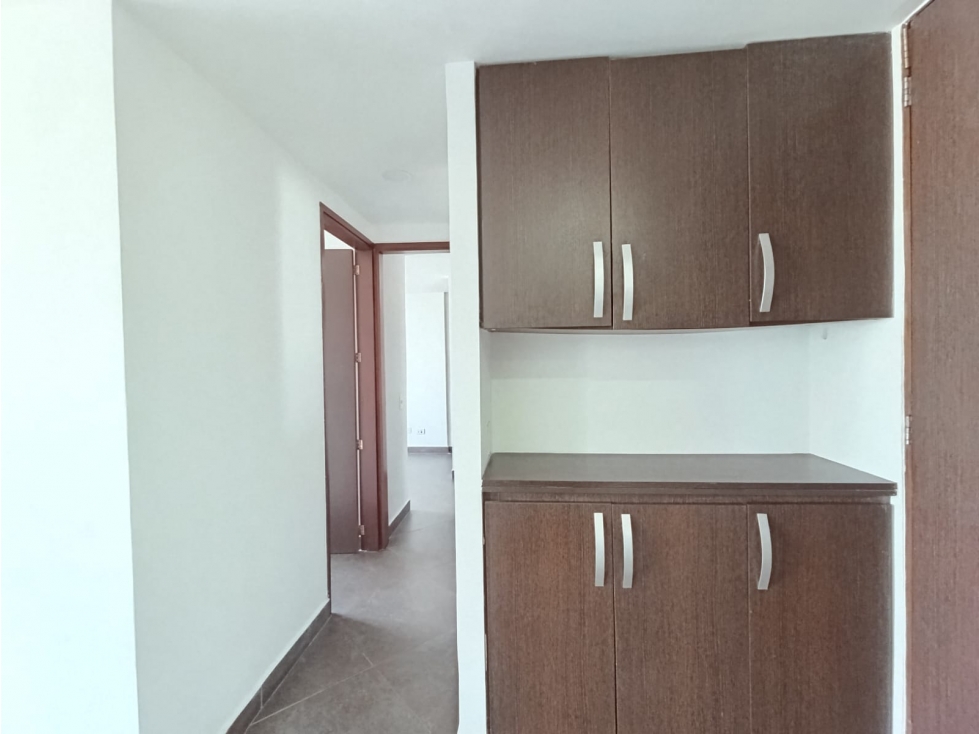 Apartamento en venta en Loma Del Indio, Medellín · foto 6 de 11