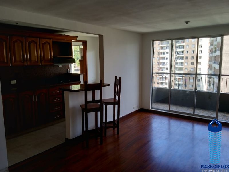 Apartamento en venta en Rodeo Alto, Medellín · foto 2 de 21