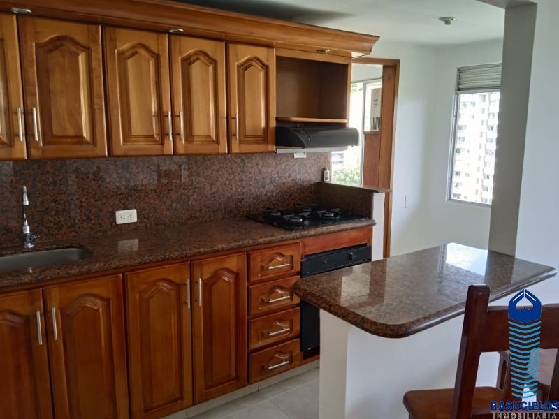 Apartamento en venta en Rodeo Alto, Medellín · foto 3 de 21
