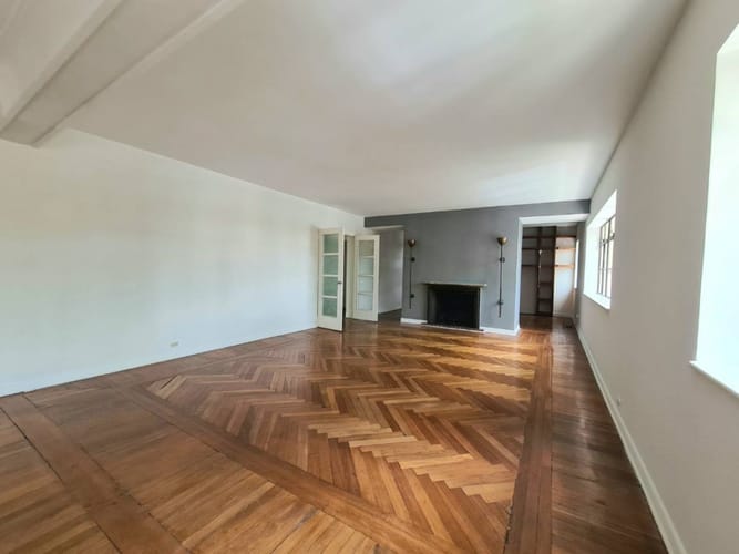Apartamento de 3 alcobas en venta en Sagrado Corazon, Bogotá, 225 m² · foto 2 de 18