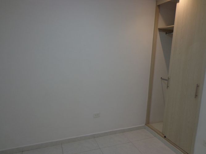 Apartamento en venta en Hacienda La Meseta, Girón, 39 m² · foto 12 de 16