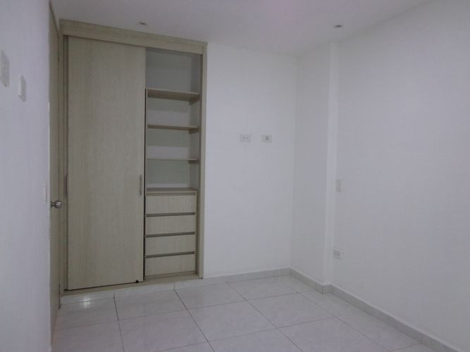 Apartamento en venta en Hacienda La Meseta, Girón, 39 m² · foto 16 de 16