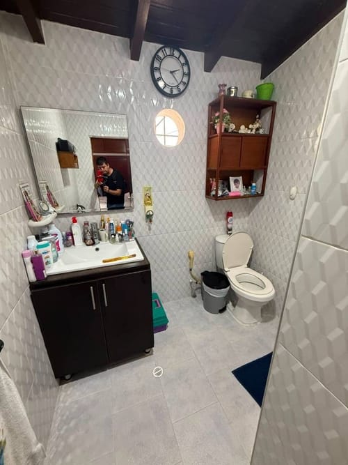 Casa de 4 alcobas en venta en Los Pinos, Bucaramanga, 210 m² · foto 9 de 24