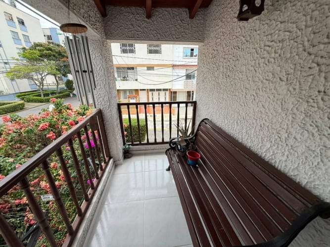 Casa de 4 alcobas en venta en Los Pinos, Bucaramanga, 210 m² · foto 21 de 24