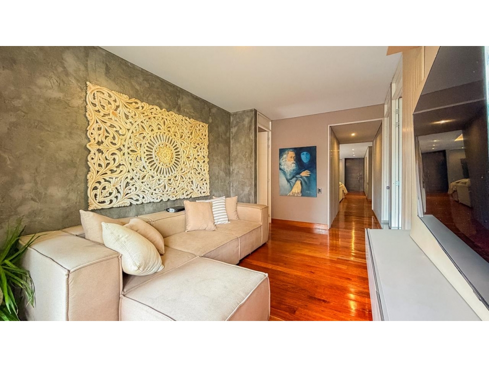 Apartamento en arriendo en El Poblado, Medellín · foto 2 de 24