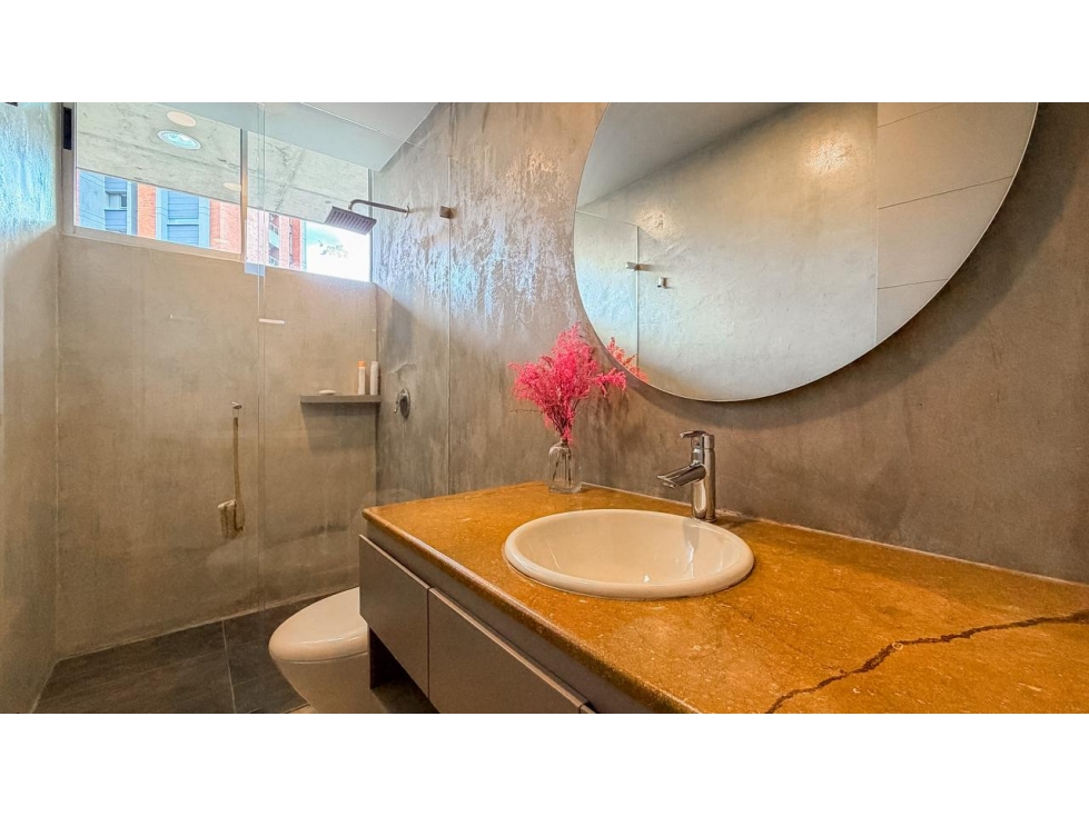 Apartamento en arriendo en El Poblado, Medellín · foto 8 de 24