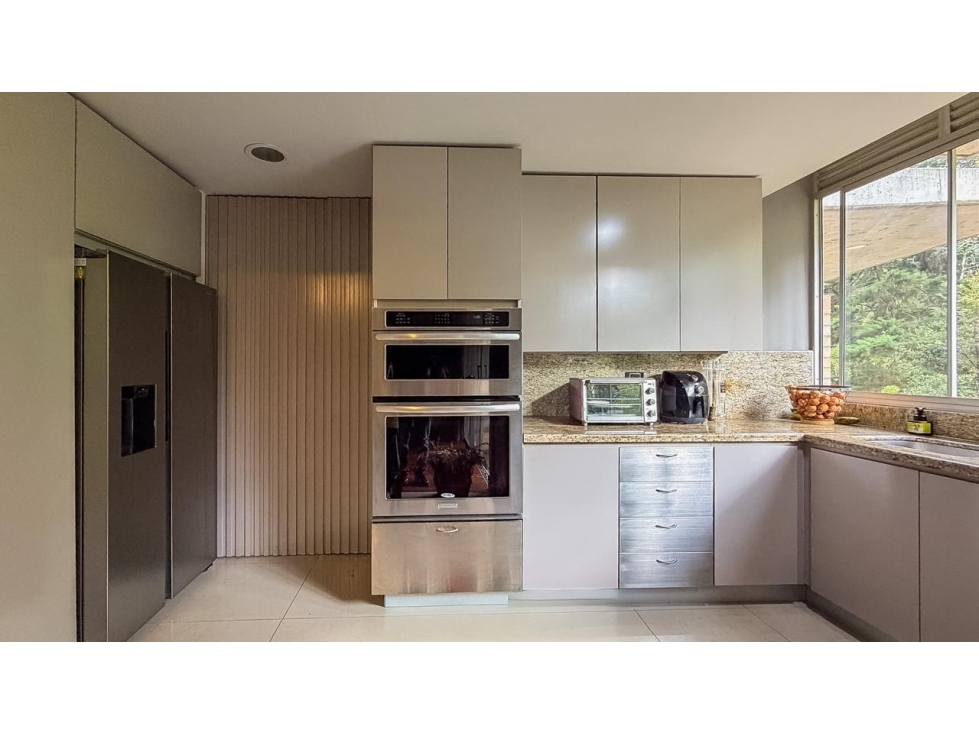 Apartamento en arriendo en El Poblado, Medellín · foto 24 de 24