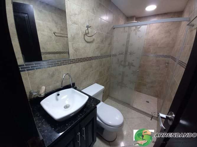 Apartamento de 3 alcobas en venta en Las Brisas, Itagüí, 72 m² · foto 8 de 13