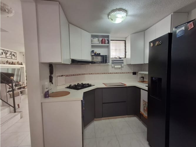 Casa de 3 alcobas en venta en Cn. Casa Campo, Armenia, 98 m² · foto 4 de 17