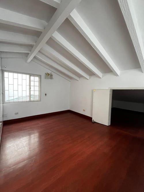 Casa de 5 alcobas en venta en Malibu, Bogotá, 420 m² · foto 12 de 24