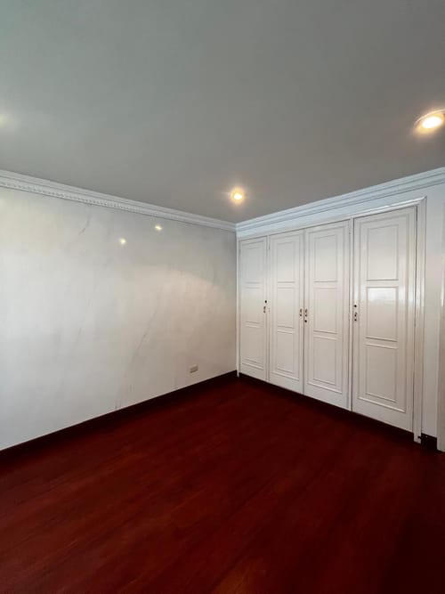 Casa de 5 alcobas en venta en Malibu, Bogotá, 420 m² · foto 16 de 24