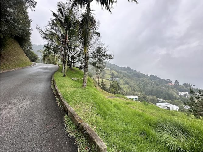 Lote en venta en Vía Las Palmas, Envigado, 5543 m² · foto 7 de 14