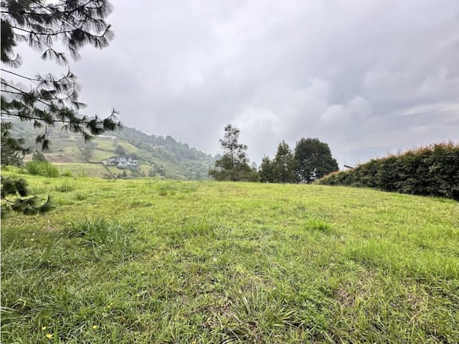 Lote en venta en Vía Las Palmas, Envigado, 5543 m² · foto 10 de 14