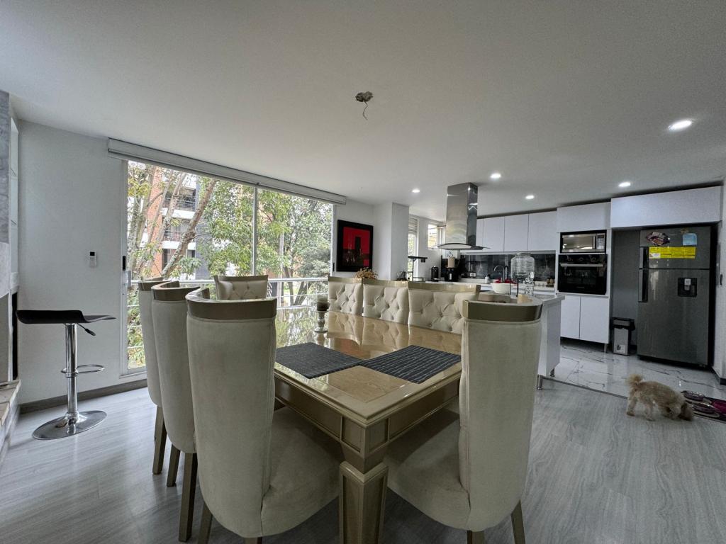 Apartamento en venta en Cedritos, Bogotá · foto 3 de 14