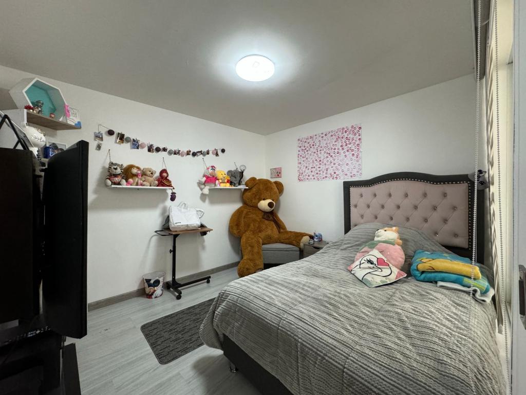 Apartamento en venta en Cedritos, Bogotá · foto 9 de 14
