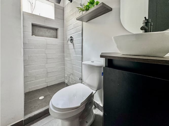 Apartamento de 1 alcoba en arriendo en Laureles, Medellín, 80 m² · foto 5 de 10