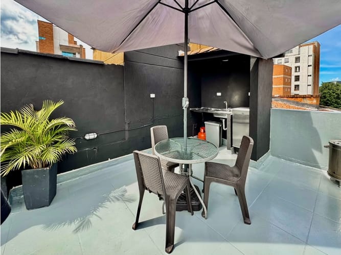 Apartamento de 1 alcoba en arriendo en Laureles, Medellín, 80 m² · foto 9 de 10