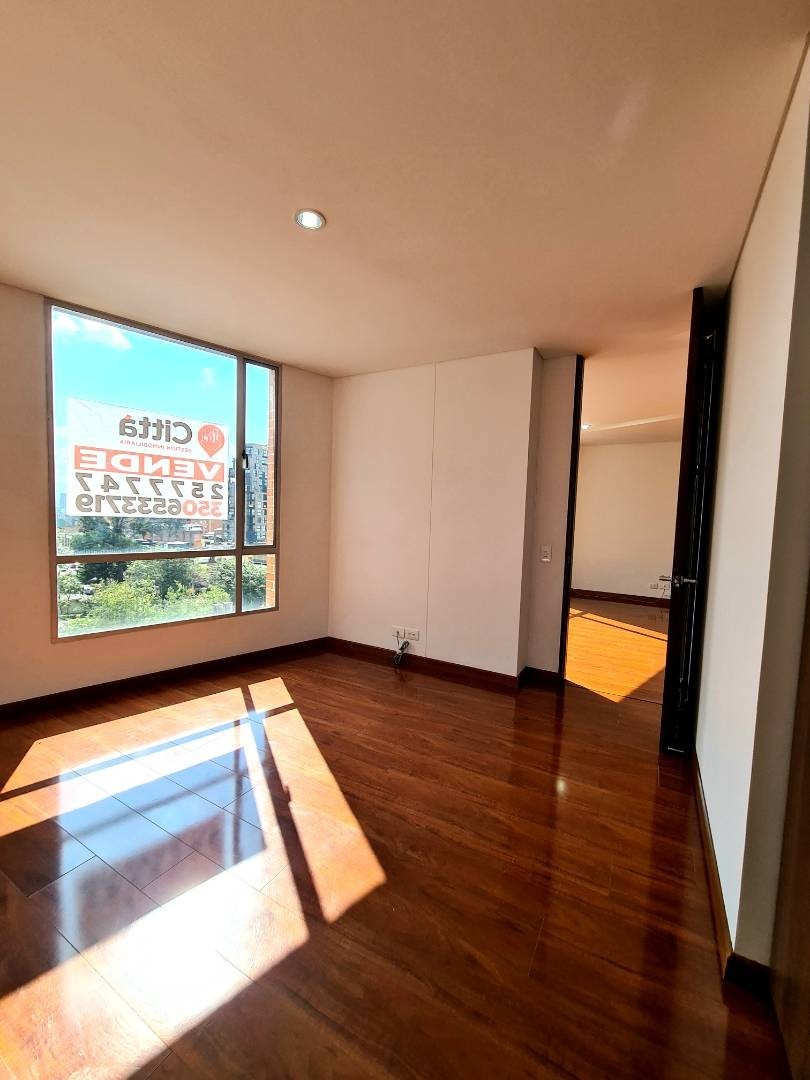 Apartamento en venta en Chapinero, Bogotá · foto 2 de 24