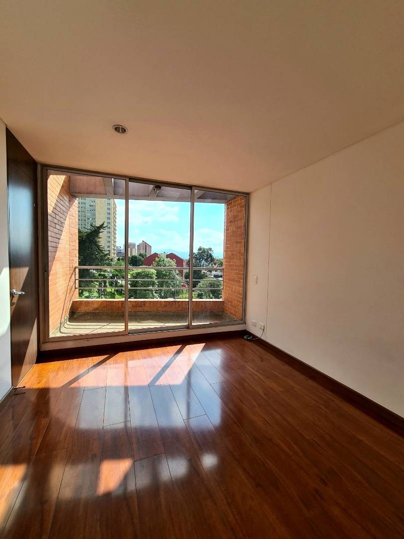 Apartamento en venta en Chapinero, Bogotá · foto 3 de 24