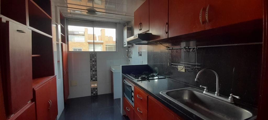 Apartamento en venta en Mazuren, Bogotá · foto 10 de 24
