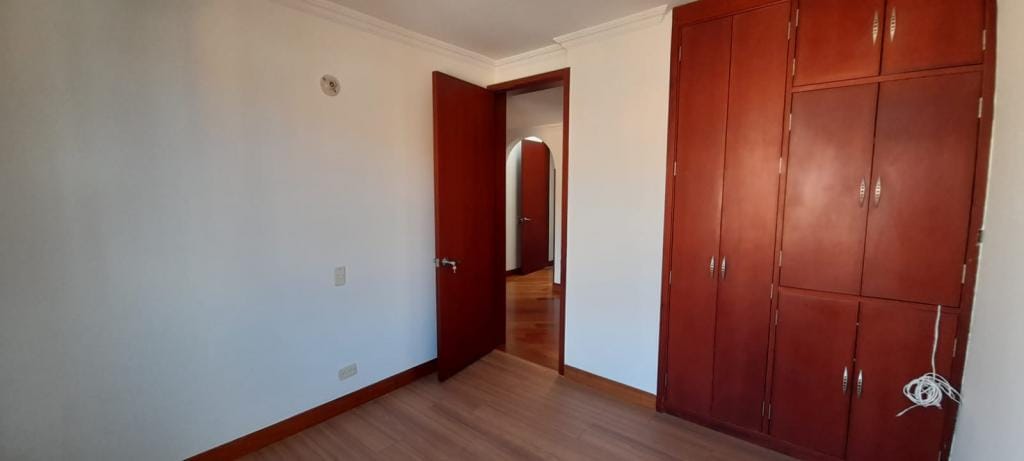 Apartamento en venta en Mazuren, Bogotá · foto 16 de 24
