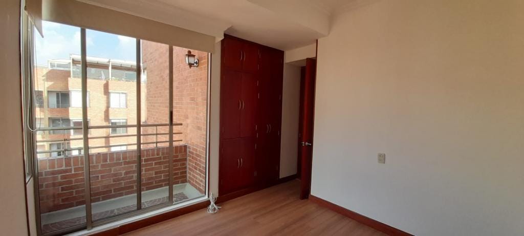 Apartamento en venta en Mazuren, Bogotá · foto 18 de 24