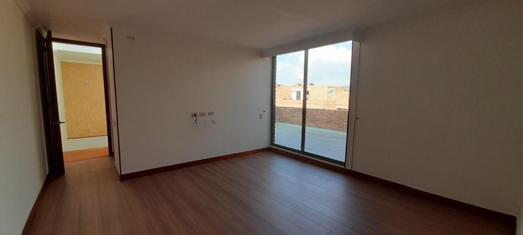 Apartamento en venta en Mazuren, Bogotá · foto 19 de 24
